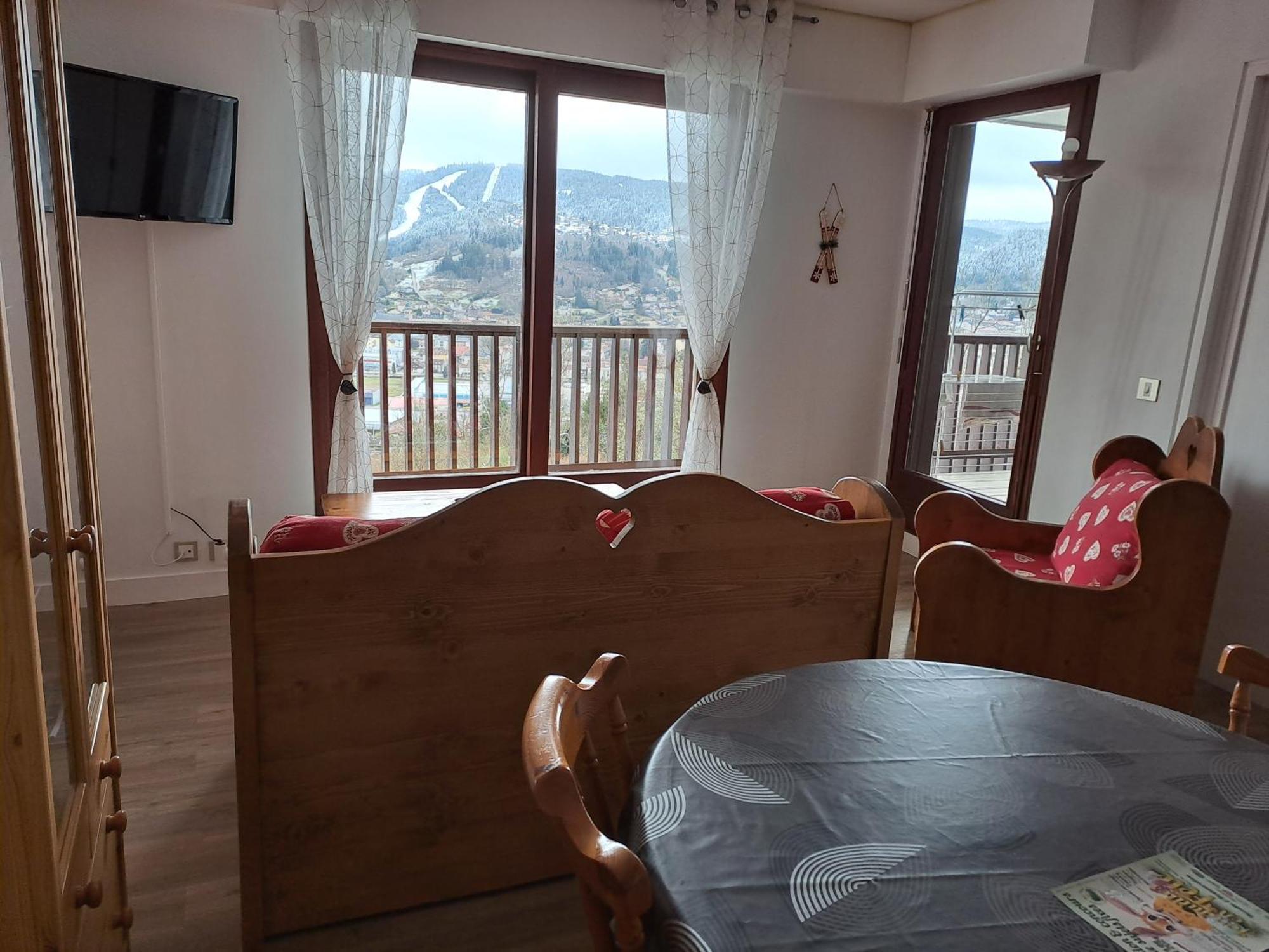 Appartement Residence Les Dryades Avec Vue Montagne Gérardmer Eksteriør bilde